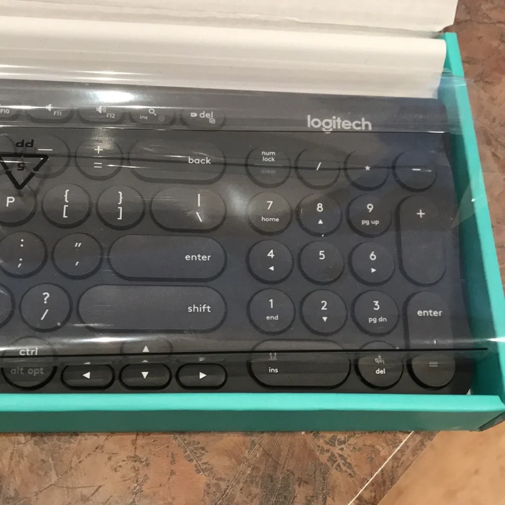 Logitech K780 Multi Device keyboard